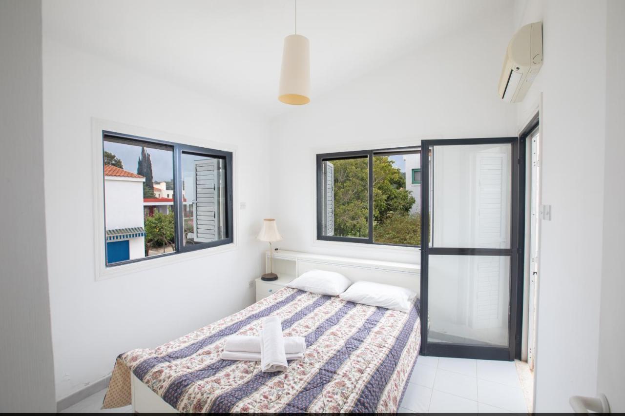 Peaceful Cozy Home Great Location โปรทาราส ภายนอก รูปภาพ